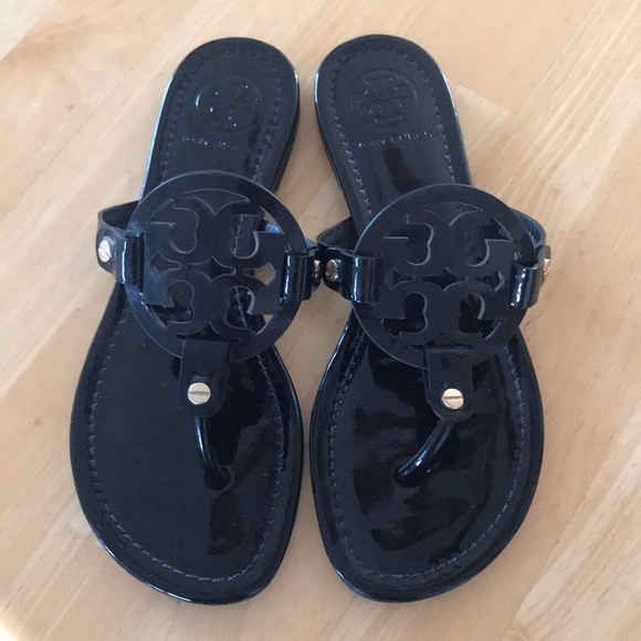 Tory Burch Shoes - 💋Tory Burch Miller sandals black patent leather